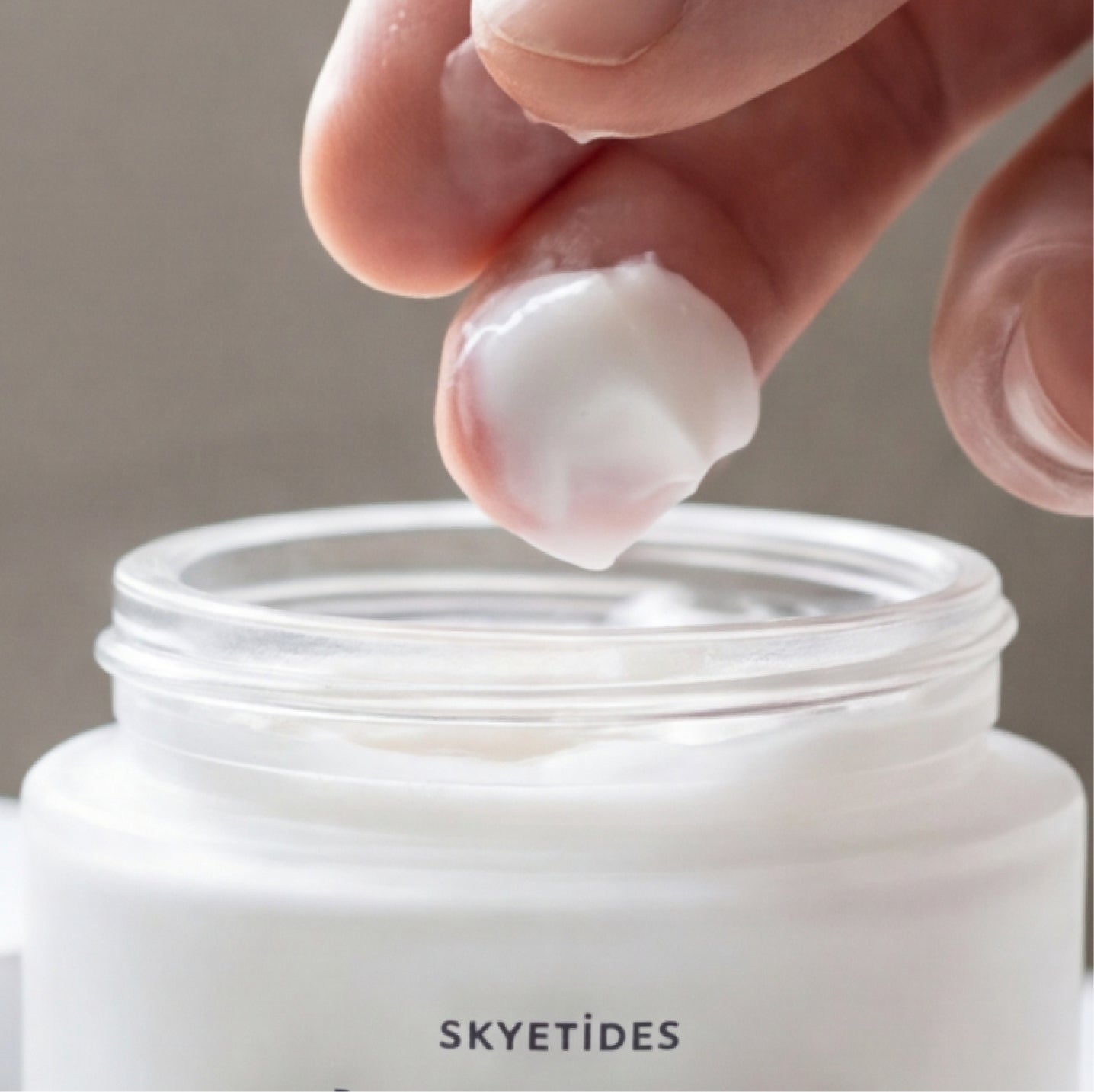 ELEVATE Resveratrol Peptide Cream