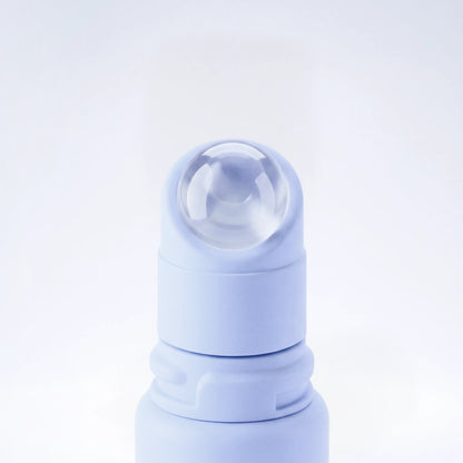 Applicator tip of peptide lip conditioner for precise and smooth application